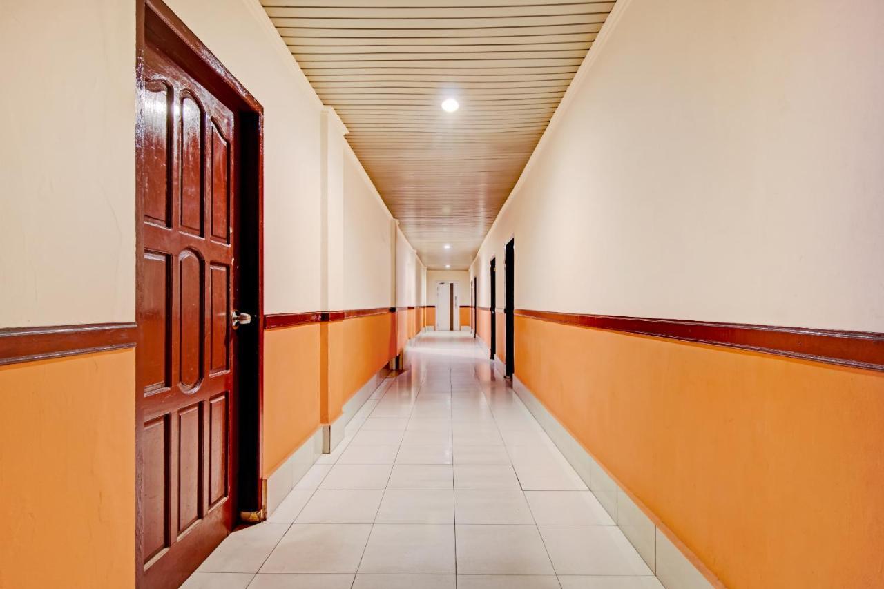Oyo 90697 Hotel Wisata 두마이 외부 사진