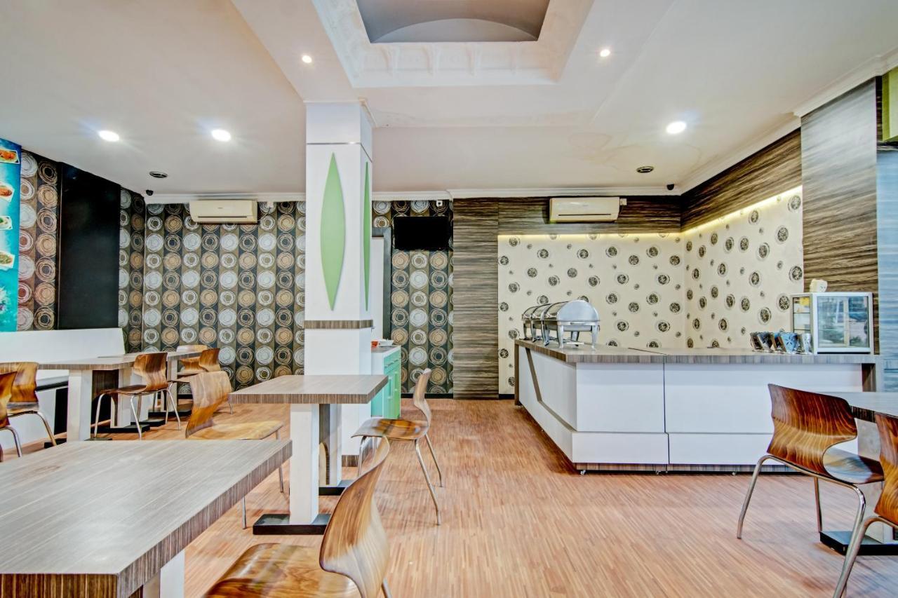 Oyo 90697 Hotel Wisata 두마이 외부 사진