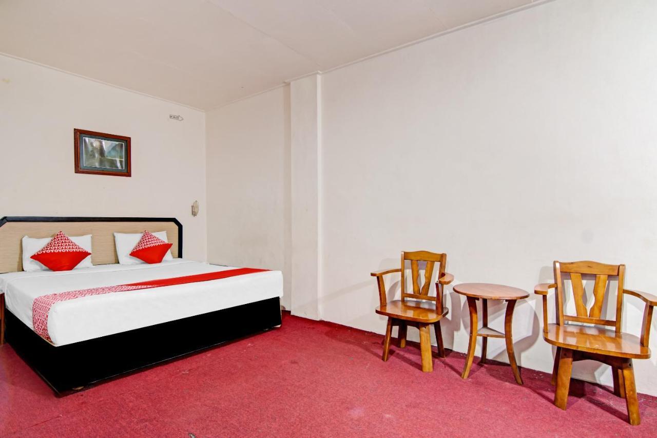 Oyo 90697 Hotel Wisata 두마이 외부 사진